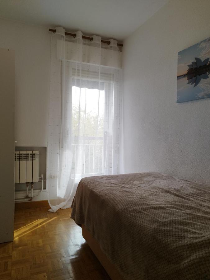 Habitacion Luminosas En Vista Alegre Мадрид Екстериор снимка